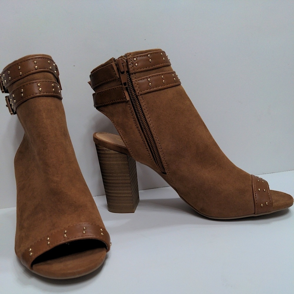 New Directions Adivan Ankle Peep Toe Booties Brown High Heel Suede  Boots Sz 7.5